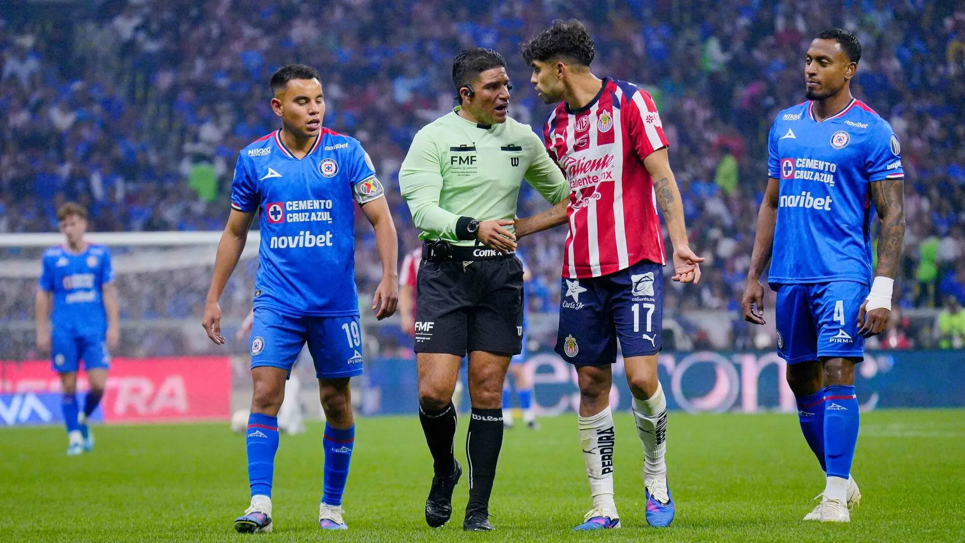 Cruz Azul se juega el pase a la final ante Chivas: debe ganar o ganar. (Imago7)