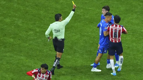 Chivas quedó inconforme con la labor de Maximiliano Quintero y ya habría árbitro para la vuelta de semifinales contra Cruz Azul.