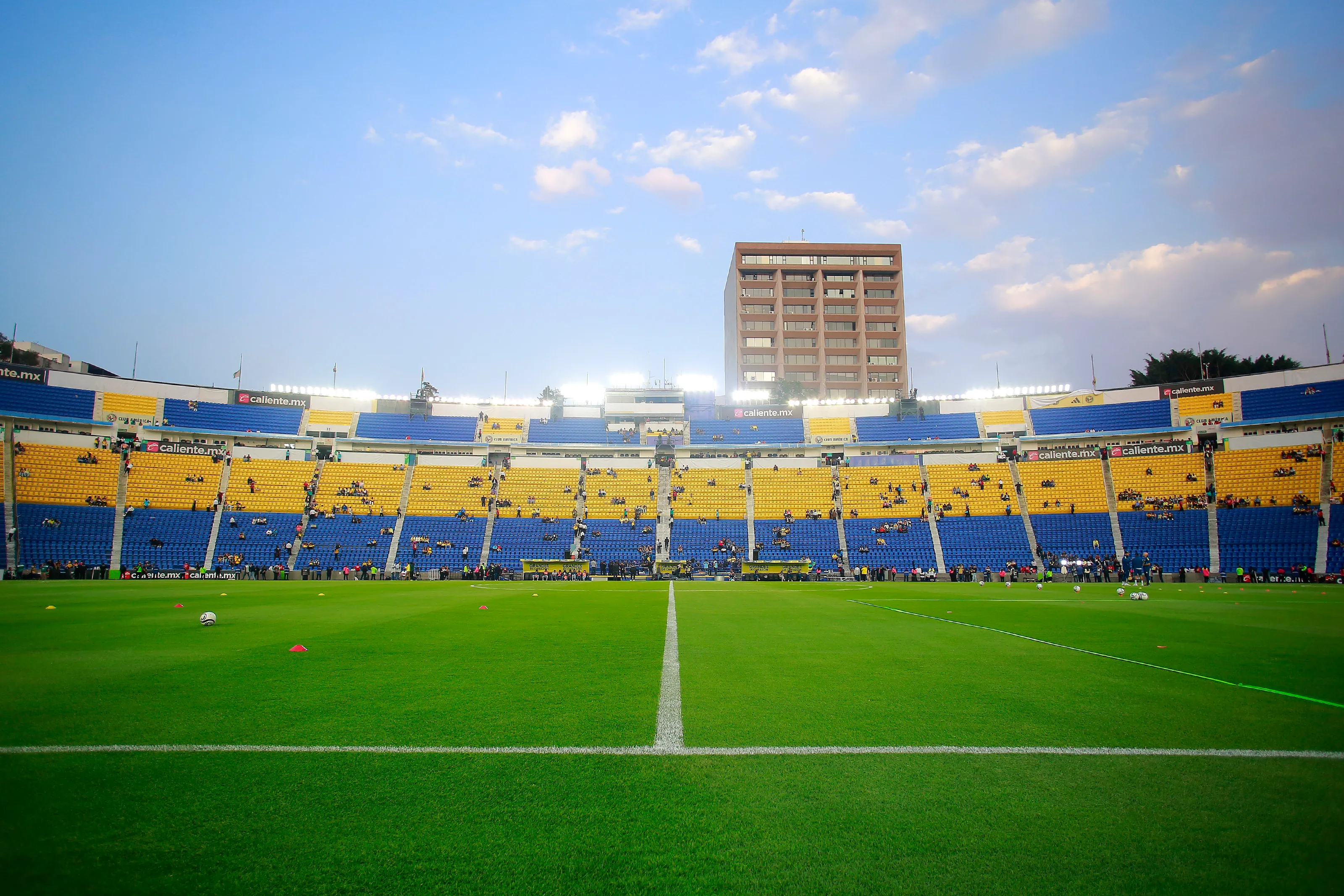 Con los colores de América: así está hoy el Ciudad de los Deportes. (Imago 7)