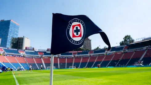 Cruz Azul empezó a meditar el cambio de sede apenas consumar su pase a la final tras dejar en el camino a las Chivas de Guadalajara.