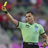Los árbitros que estarían vetados para la final de Cruz Azul y Pumas