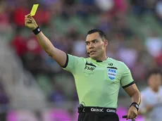 Los árbitros que estarían vetados para la final de Cruz Azul y Pumas