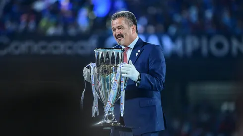 Carlos Hermosillo apuntó contra todo el entramado del futbol mexicano y puso como ejemplo al nuevo campeón de la Premier League de Inglaterra.