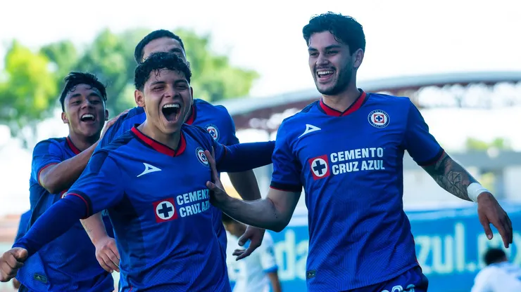 Louis Derbez debe regresar a Cruz Azul.