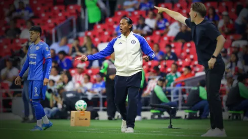 Joel Huiqui revitalizó a un Cruz Azul que atravesaba una crisis con Larcamón.