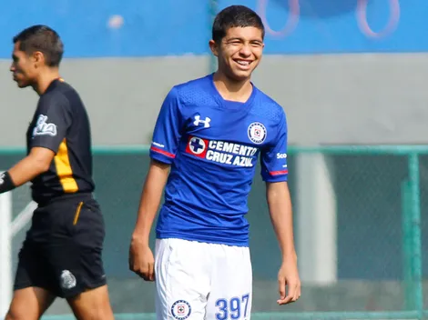 Chivas quiere a Denzell García, el canterano que Cruz Azul borró en el pasado