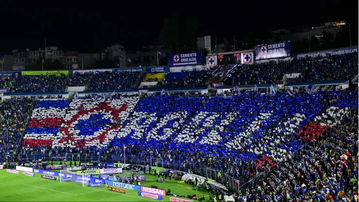 Cruz Azul copó el Ciudad de los Deportes para la primera final ante Pumas.