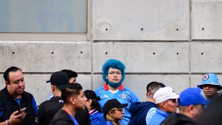 Cruz Azul y Pumas han despertado mucha expectación por la definición del título esta noche en Ciudad Universitaria.