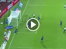 Autogol de Duarte le dio esperanza a Cruz Azul contra Pumas