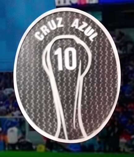 Los parches de Cruz Azul por ser campeón. (Especial Gemini)