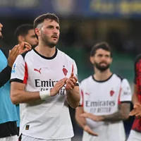 Malas noticias para Giménez a pesar del despido de Allegri