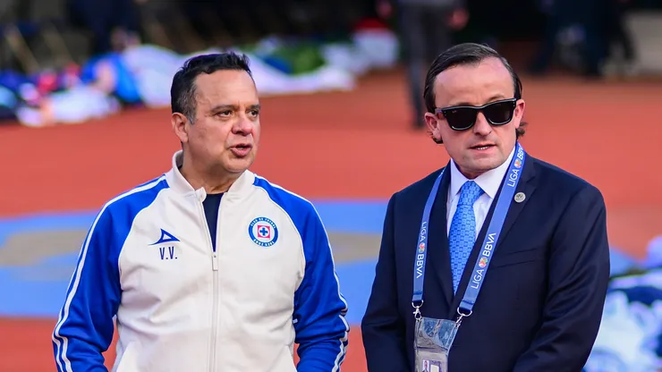 Víctor Velázquez confirmó la continuidad de Joel Huiqui para el Apertura 2026.