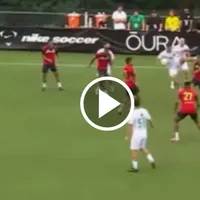 Así fue la patada por la que Marco Fabián recibió cuatro puntos de sutura