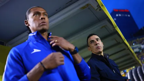 Joel Huiqui fue auxiliar de Vicente Sánchez durante su interinato en 2025.