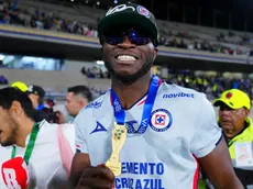 Christian Ebere reveló sus deseos de volver a Uruguay en el futuro