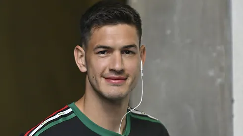 César Montes sigue en la agenda de Cruz Azul