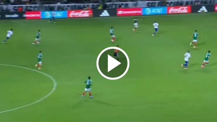 Jorge Sánchez suena para volver a Cruz Azul pero su participación en el amistoso de México quedó a deber.