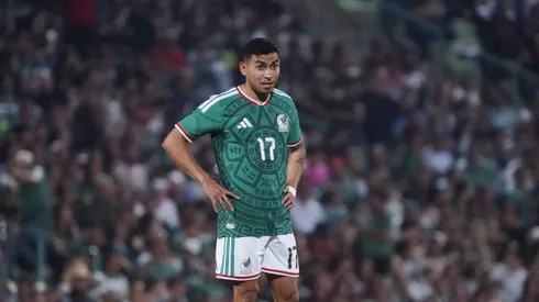 Orbelín Pineda durante el amistoso de México ante Serbia.