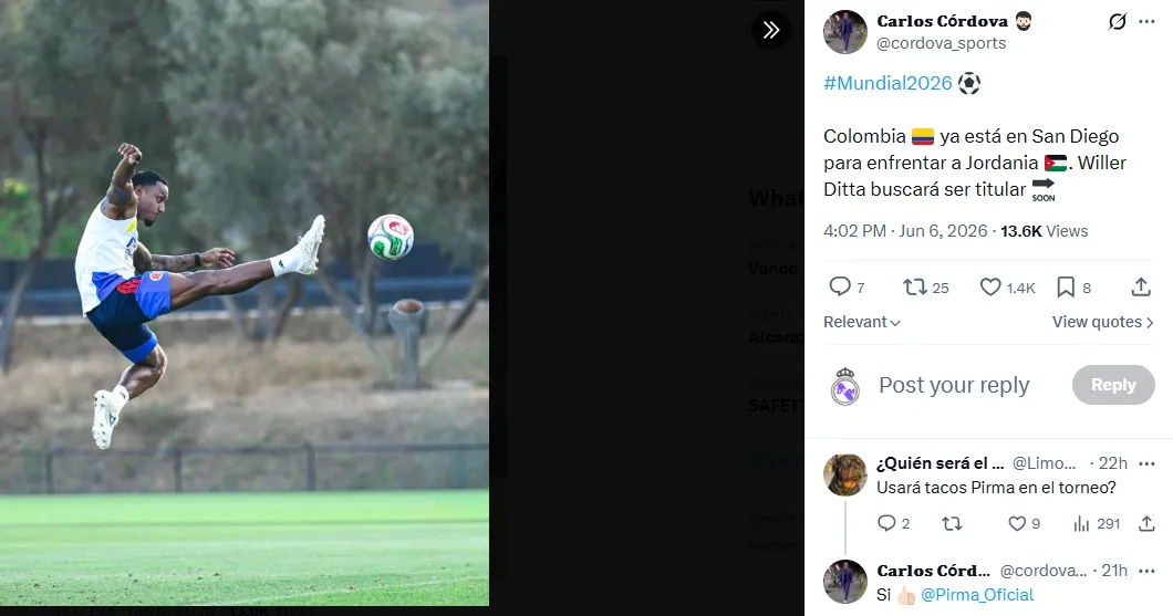 Ditta con los botines Pirma en un entrenamiento de Colombia