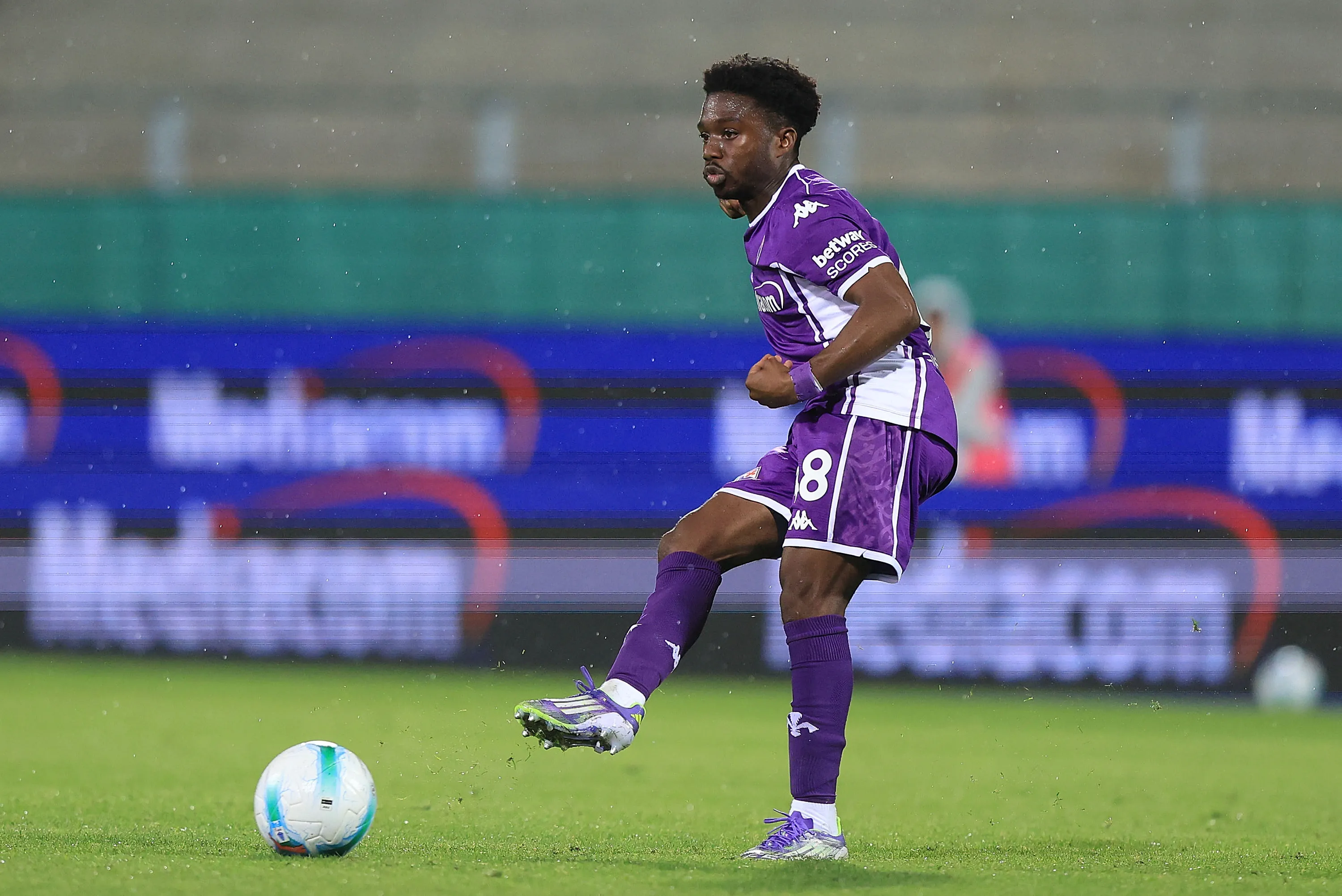 Tariq Lamptey, de Ghana, es otro de los laterales libres. (Getty Images)
