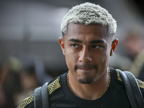 La decisión que deja a Julián Araujo más cerca de Cruz Azul