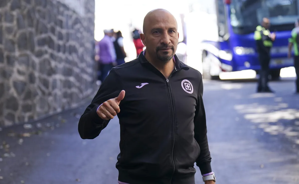 Not most people's favorite: the archer that the Perez Rabbit sees as the headline of Mexico