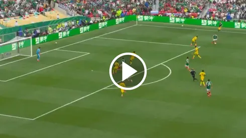 Tanto Erik Lira como el Piojo Alvarado se vistieron de asistidores para los dos goles de México en el debut mundialista.