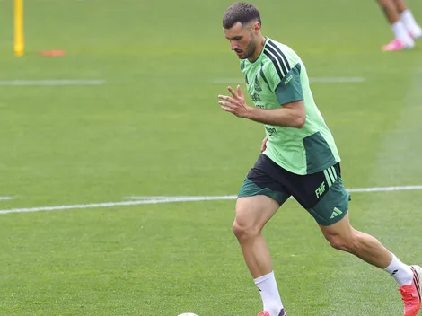 Santi Giménez rompió el silencio tras sus suplencia en el debut de México