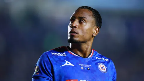 Willer Ditta podría estar en duda para el debut de Colombia. Joel Huiqui firmará esta semana su renovación con Cruz Azul.