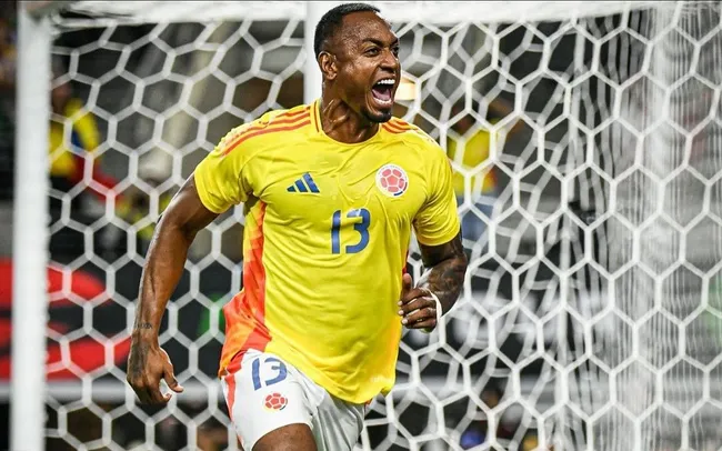 Ditta esperará por una chance en el debut de Colombia. (@willerditta4)