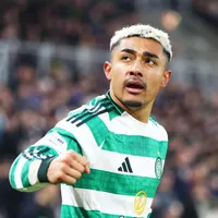 La postura de Julián Araujo sobre su futuro