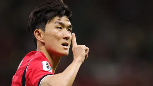 Hwang In-beom habló sobre Santiago Giménez