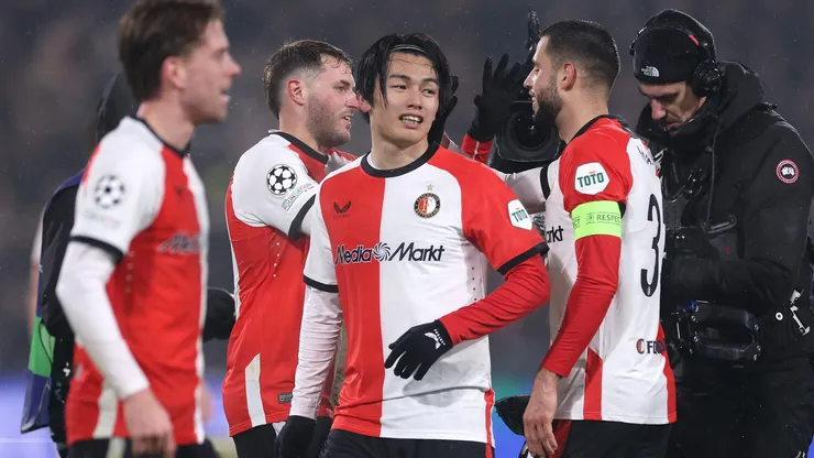 Santiago Giménez y Ayase Ueda compartieron vestidor en el Feyenoord. El nipón llegó al equipo un año después que el canterano de Cruz Azul.