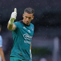 Vikonis, nuevo psicólogo de Cruz Azul, se rinde ante Jaime Ordiales