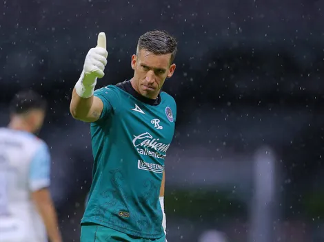 Vikonis, nuevo psicólogo de Cruz Azul, se rinde ante Jaime Ordiales