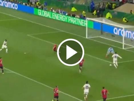 El casi gol de Giménez que terminó resolviendo Fidalgo