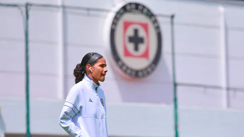 Aerial Chavarin deja Cruz Azul Femenil para sumarse a Rayadas rumbo al Apertura 2026.