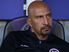Conejo Pérez confiesa cómo engañó a su familia por Cruz Azul