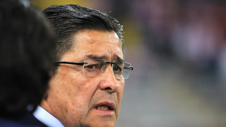 Javier Aguirre no ha dado pistas de la alineación de México contra Ecuador y hay debate entre Jorge Sánchez o Israel Reyes para ocupar la banda derecha.