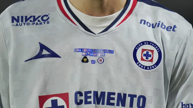 Tanto Chivas como Pumas presentarán diseños de sus nuevas marcas patrocinadoras. Cruz Azul seguirá con Pirma esta campaña.