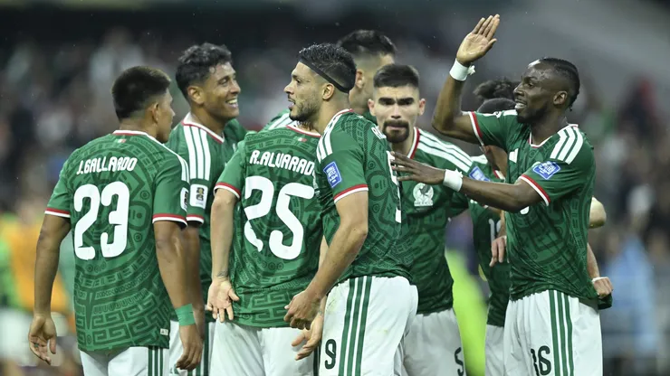 México recibe esta noche en el Estadio Ciudad de México (Azteca) a Inglaterra en un marco que se anticipa como histórico para el futbol local.