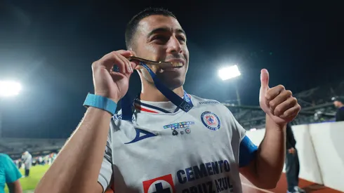 Erik Lira se iría vendido de Cruz Azul.