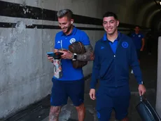 Piovi apoyó a Lira en el Azteca, pero su playera no gustará en Argentina