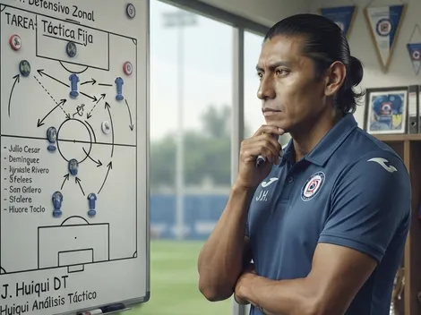 El dilema de Huiqui ante el exceso de defensas en Cruz Azul