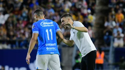 El Al Ain presentó este domingo a Giorgos Giakoumakis mientras que Martin Anselmi ya lleva varias semanas con el Elche.