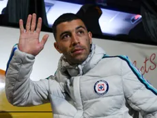Lira debutó en Necaxa pero es Pumas quien recibirá dinero de su venta