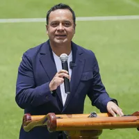 Velázquez intentó comprar el Estadio Ciudad de los Deportes