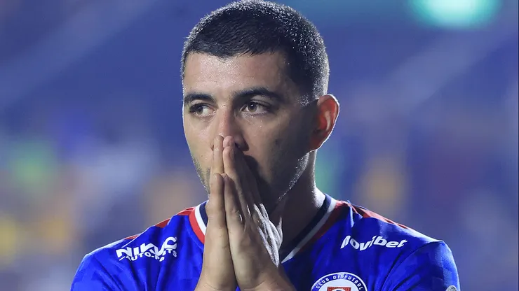 Erik Lira, entre Cruz Azul y su futuro en Europa.