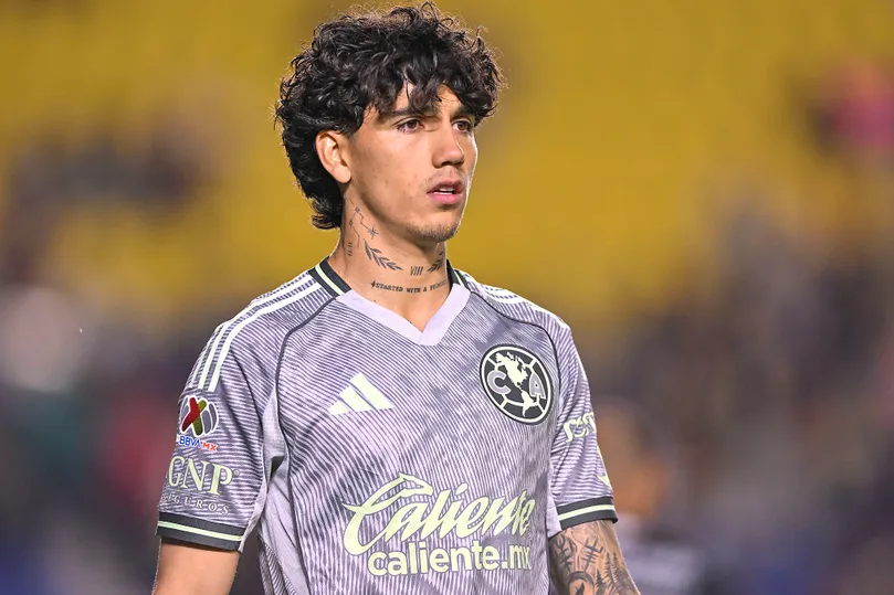 Álvarez, un jugador que es del gusto de Esparza y Villa.