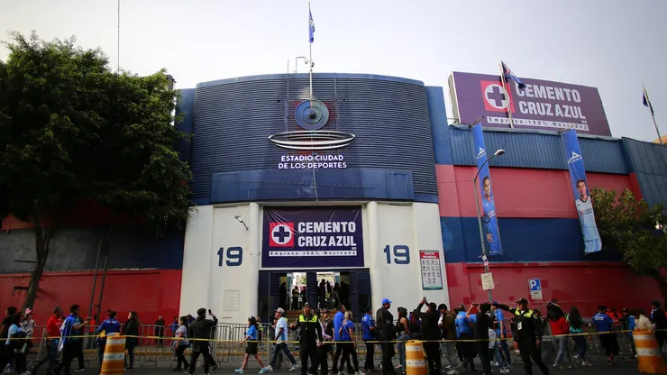 Cruz Azul se volvió a quedar sin estadio tras el mal estado del Ciudad de los Deportes y ahora se mudará a La Corregidora por, al menos, dos jornadas.